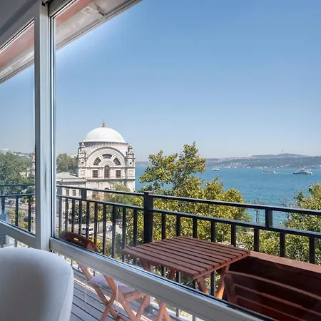 Bosphorus View With 3 Bedrooms - 2 Bathrooms - Super Location