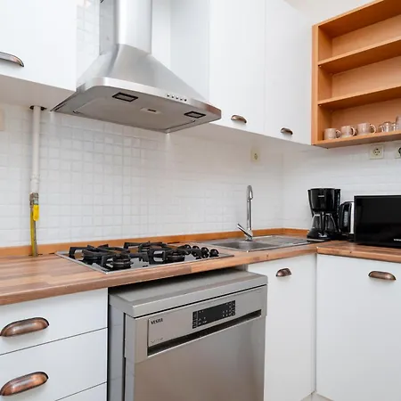 Bosphorus View With 3 Bedrooms - 2 Bathrooms - Super Location