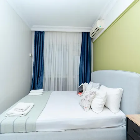 公寓 Bosphorus View With 3 Bedrooms - 2 Bathrooms - Super Location 伊斯坦布尔