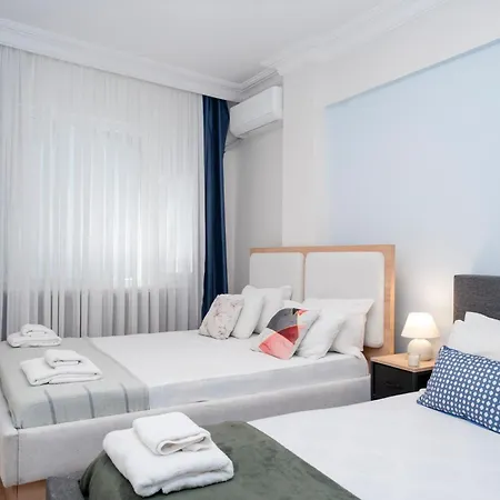 Bosphorus View With 3 Bedrooms - 2 Bathrooms - Super Location *