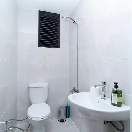 Bosphorus View With 3 Bedrooms - 2 Bathrooms - Super Location 公寓 伊斯坦布尔