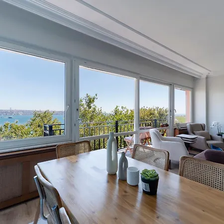 Bosphorus View With 3 Bedrooms - 2 Bathrooms - Super Location Appartamento *